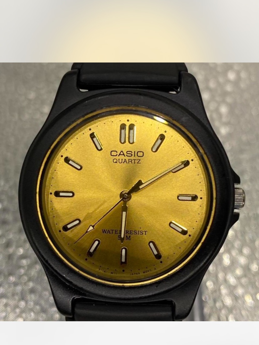 *** Casio  ^^^ Quartz Gold Dial Black Strap Watch ***